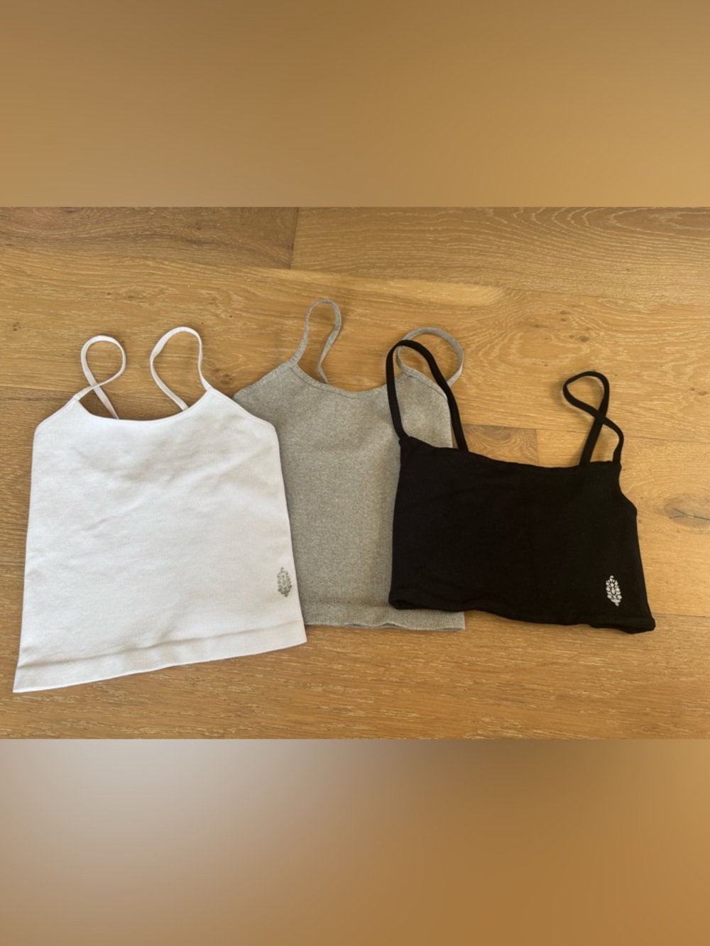 Free people Movement crop tank bundle XS